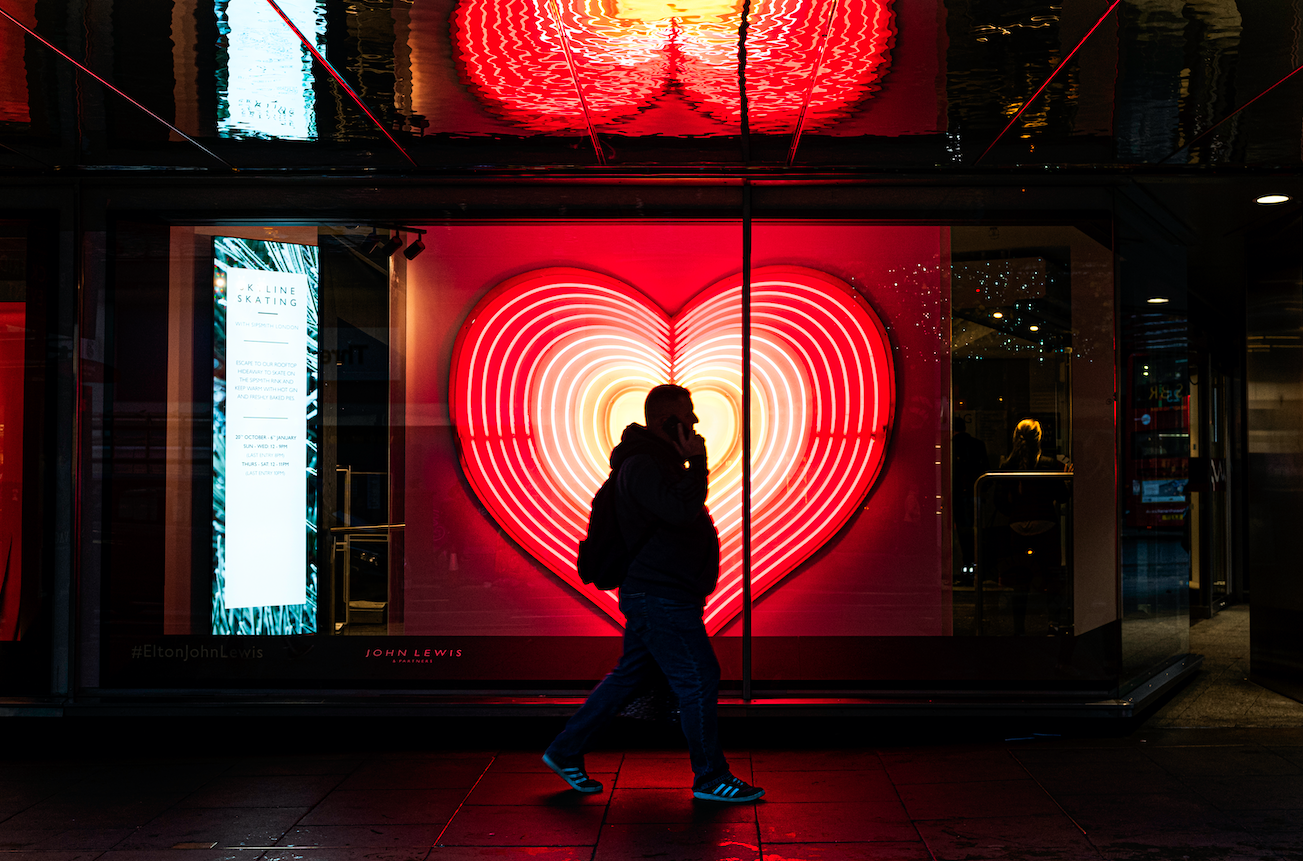CDMX celebra el Día del Amor con karaoke en 22 puntos de la ciudad