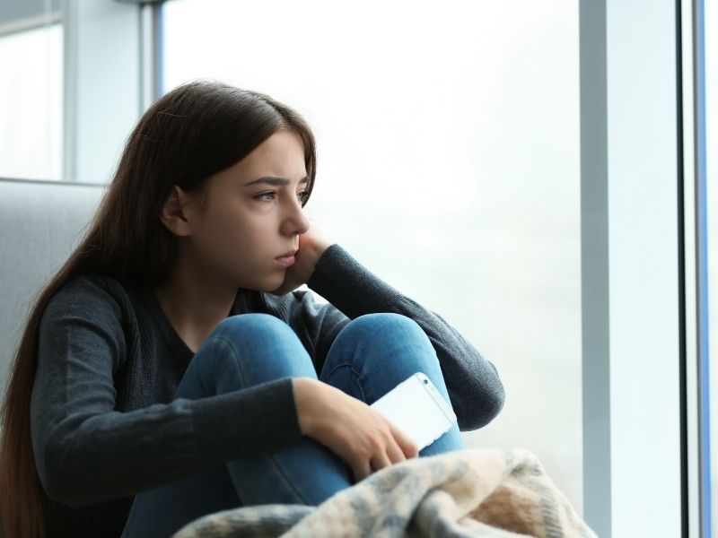Cómo identificar la depresión en adolescentes: señales de alerta que los padres deben conocer