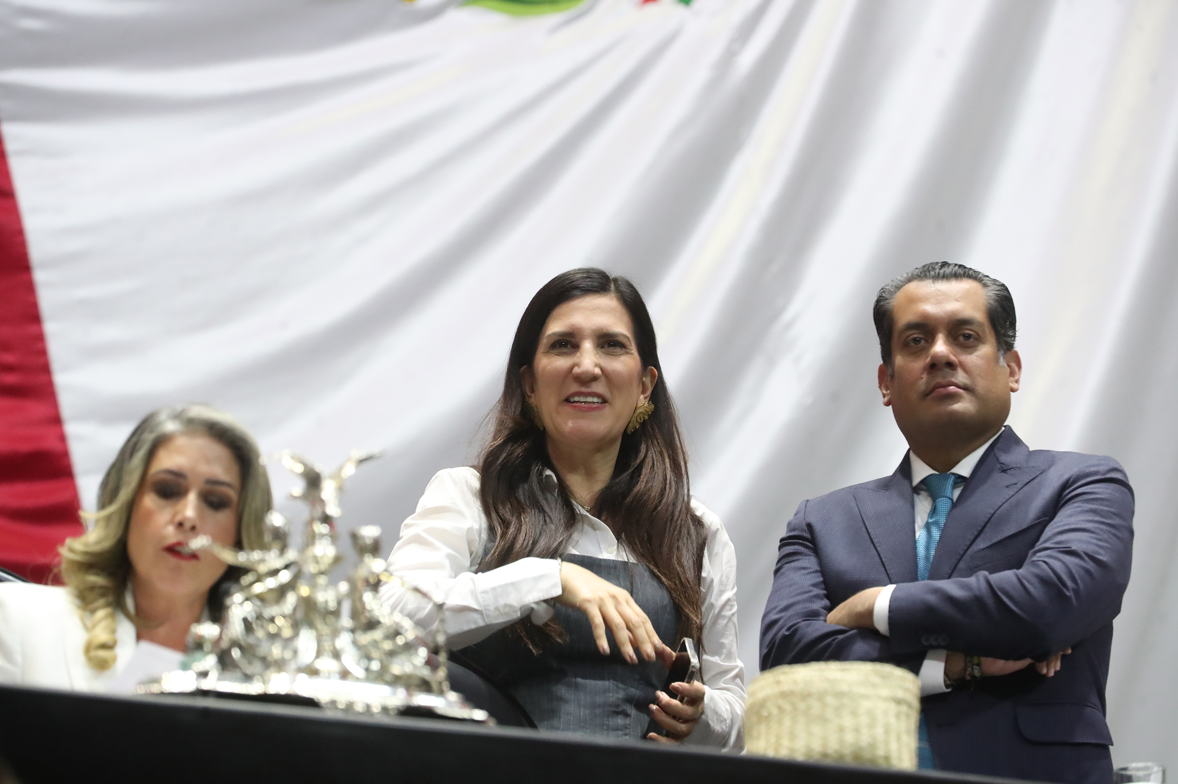 Propone Kenia López endurecer penas por reclutar a menores en el crimen organizado