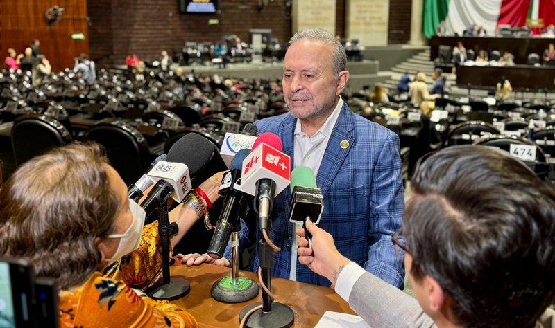 Diputado impulsa tratamiento moderno contra la obesidad en México