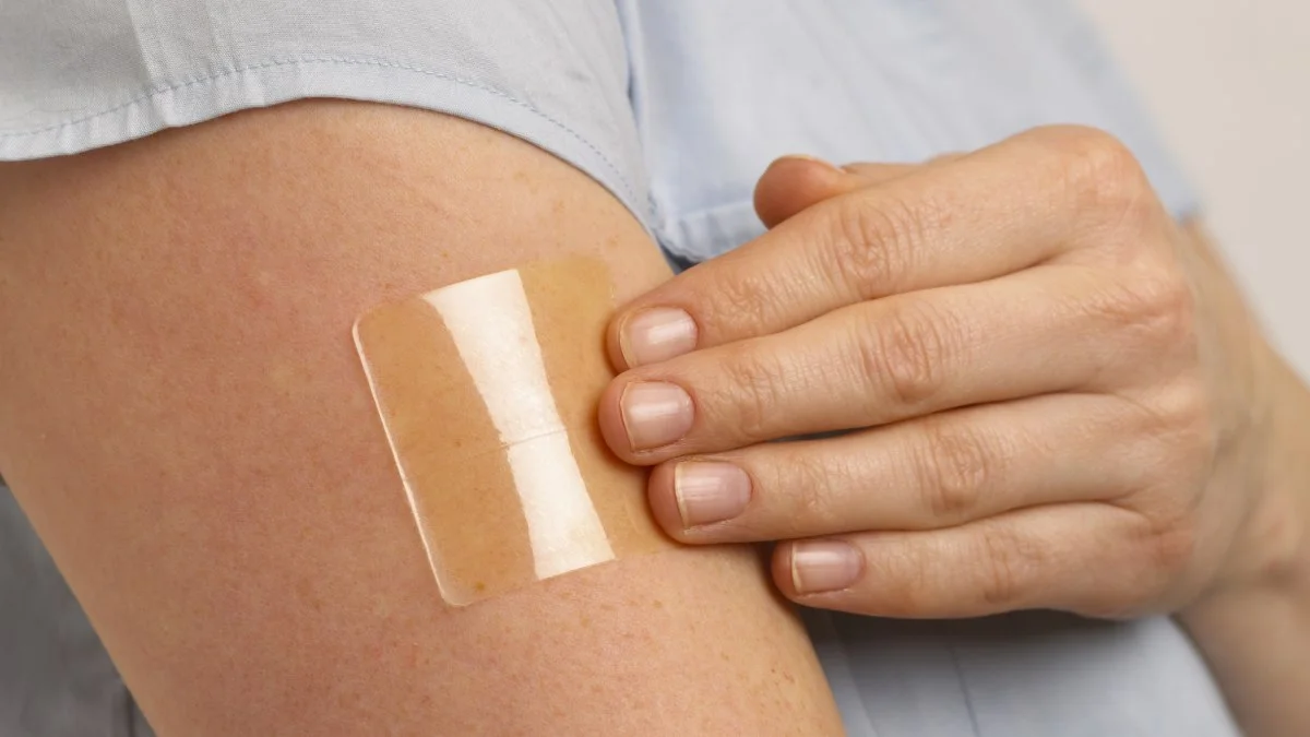 Un parche inteligente logra reducir antojos y emociones negativas en personas con adicciones