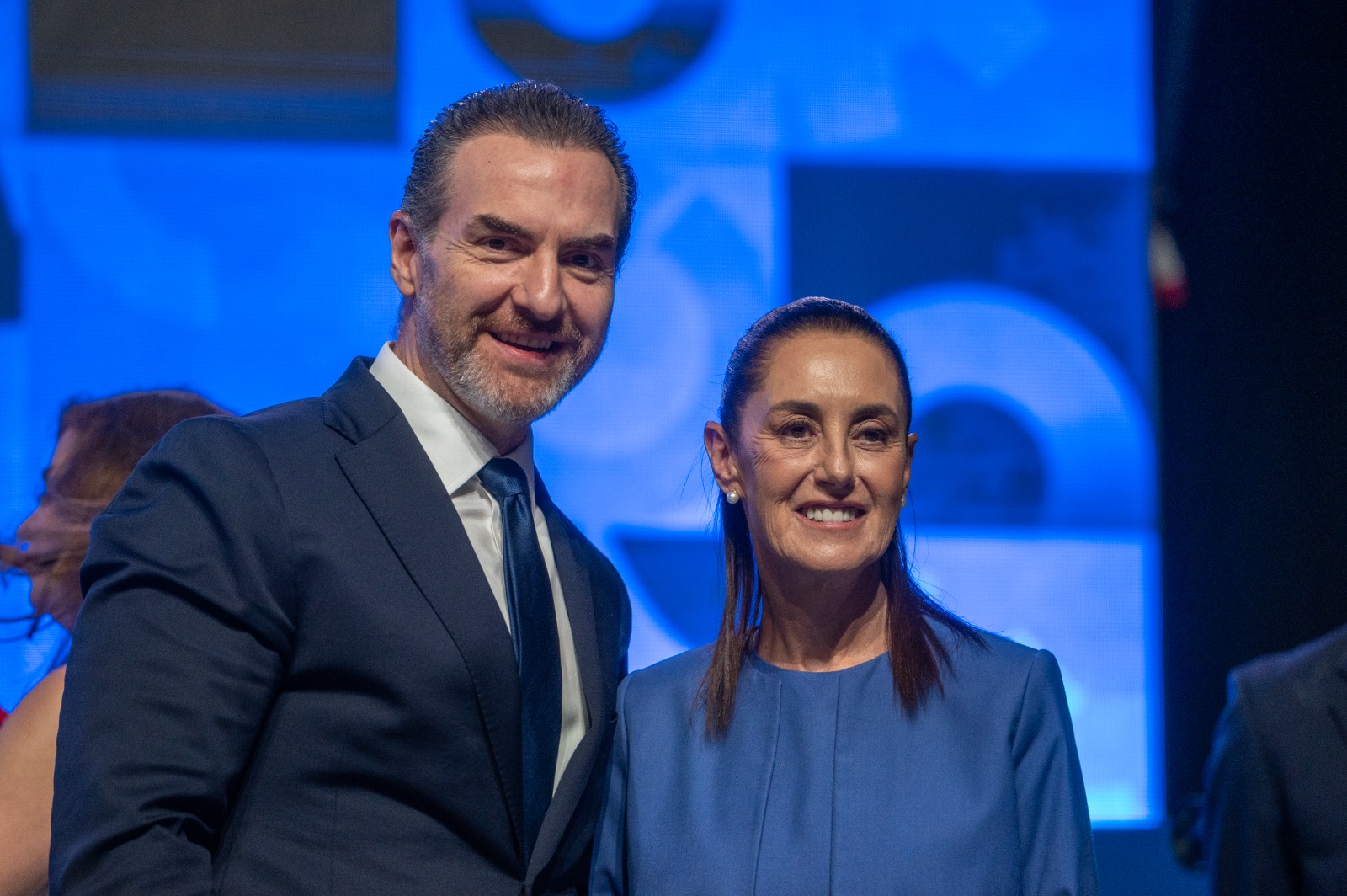 Adrián de la Garza plantea ante Claudia Sheinbaum mayor apoyo federal para Monterrey